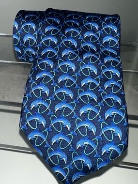 Brooks Brothers Makers Silk Blue Dolphin Neck Tie